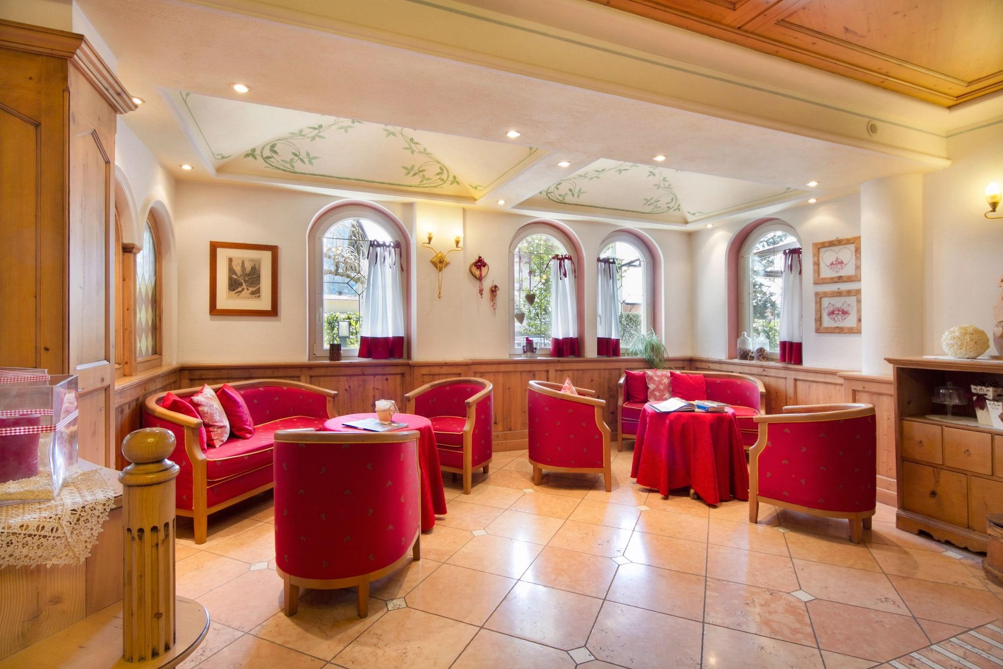 Vista Lobby Alpotel Dolomiten
