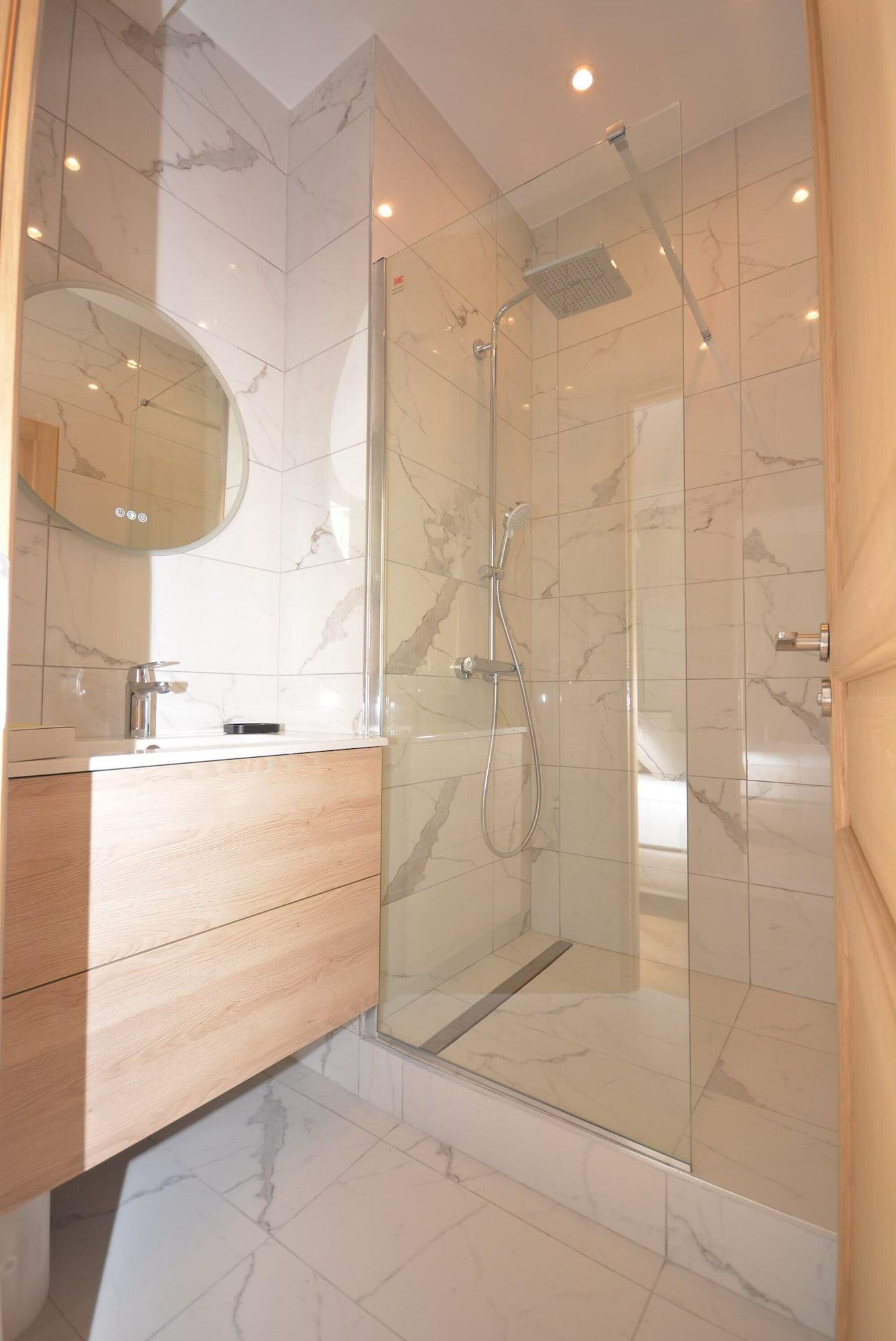 Equipamiento de Habitación Reva Suites