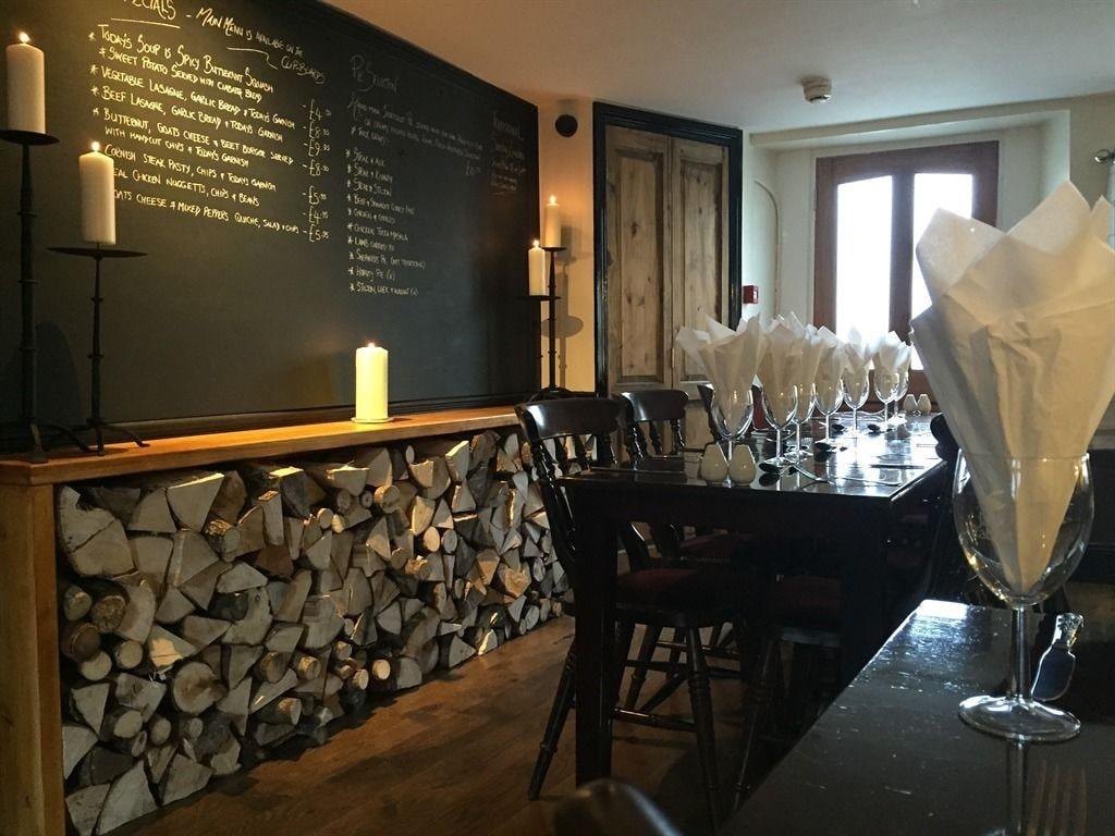 Restaurant The Globe Inn