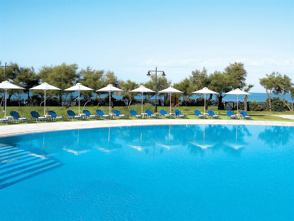Vista Piscina Grand Hotel Egnatia