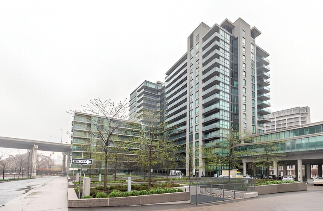 Varios Guestilo Residence - Fort York