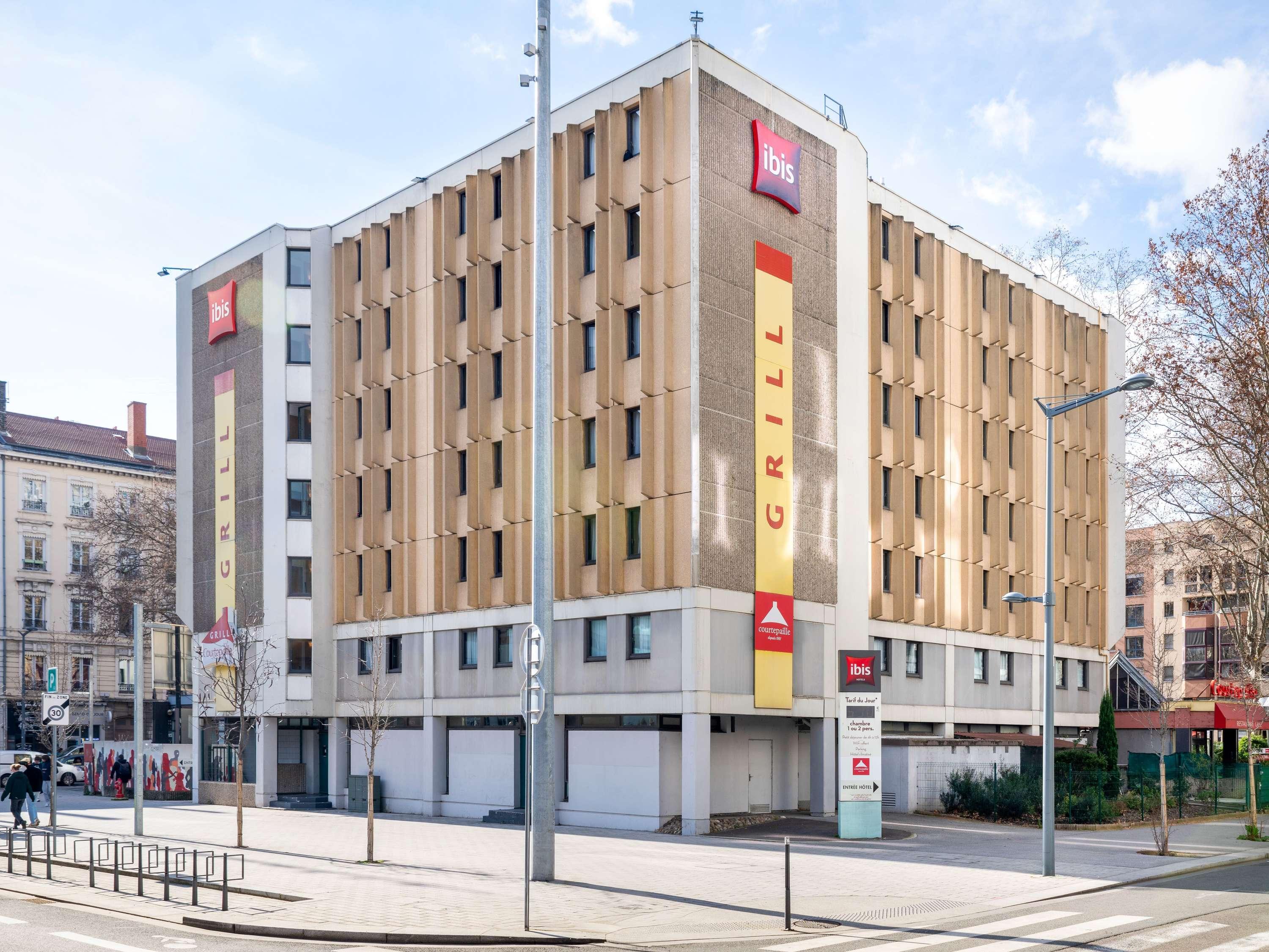 Vista Exterior ibis Lyon Gare la Part Dieu