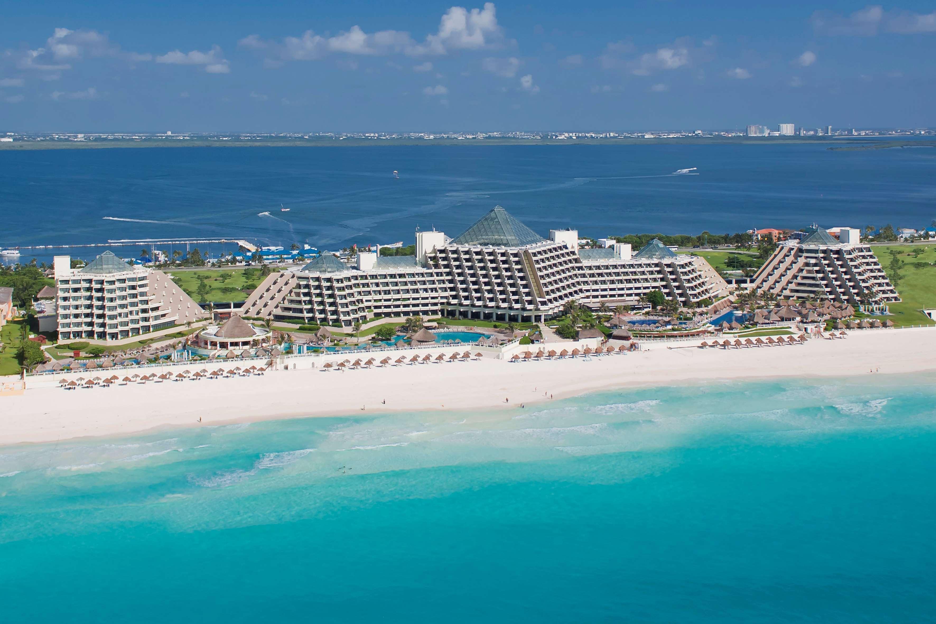 Vista Exterior Paradisus Cancún – All Inclusive