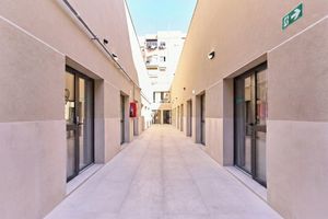 Alojamiento - Sant Adrià Urban Suites by gaiarooms