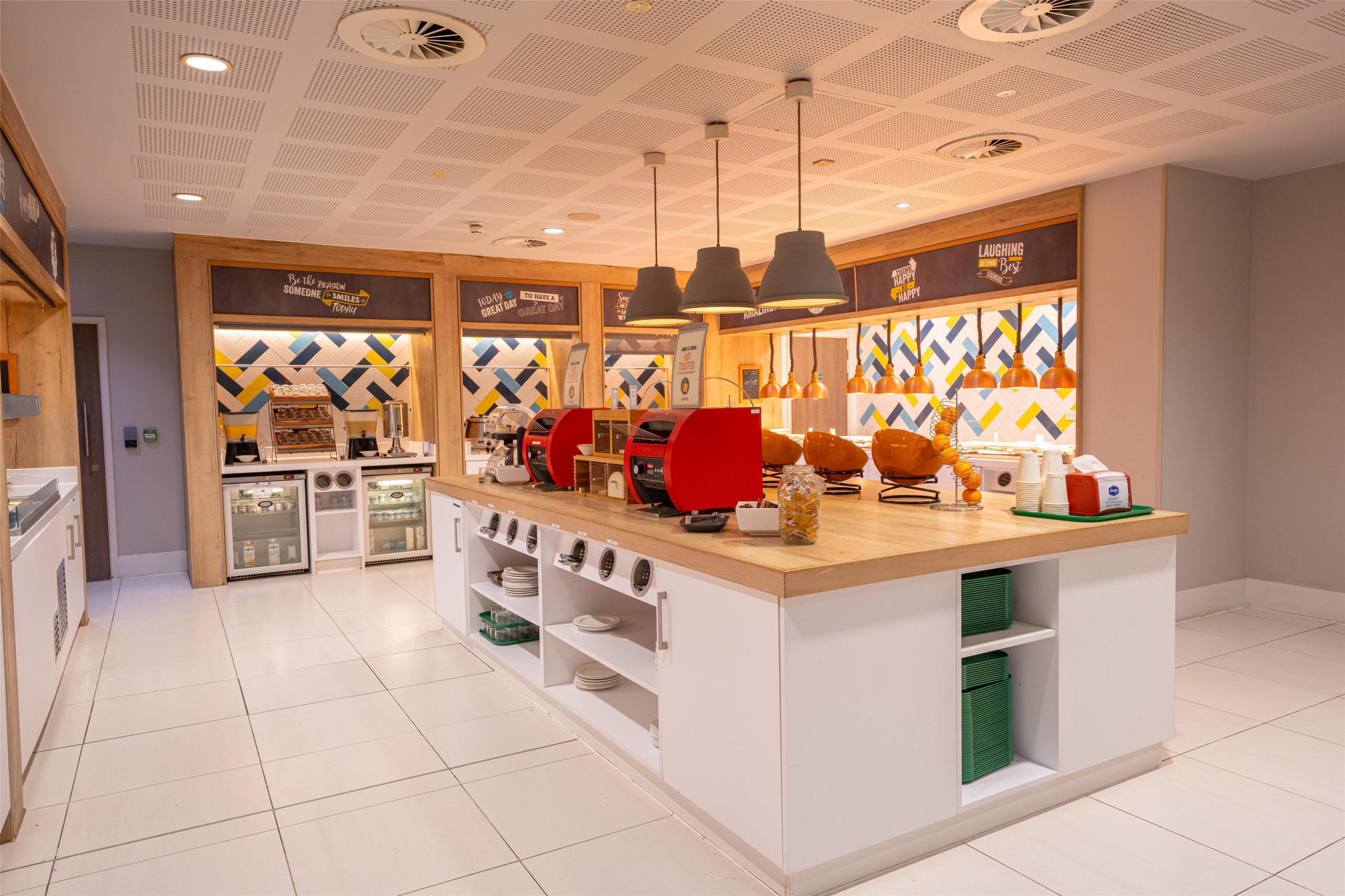 Restaurant Hampton by Hilton Bristol Airport