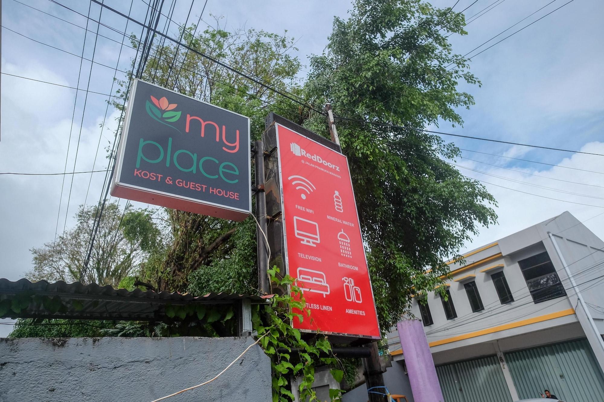 Vista Exterior RedDoorz @ Jalan Pramuka Manado