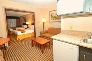 Alojamiento - Sleep Inn & Suites