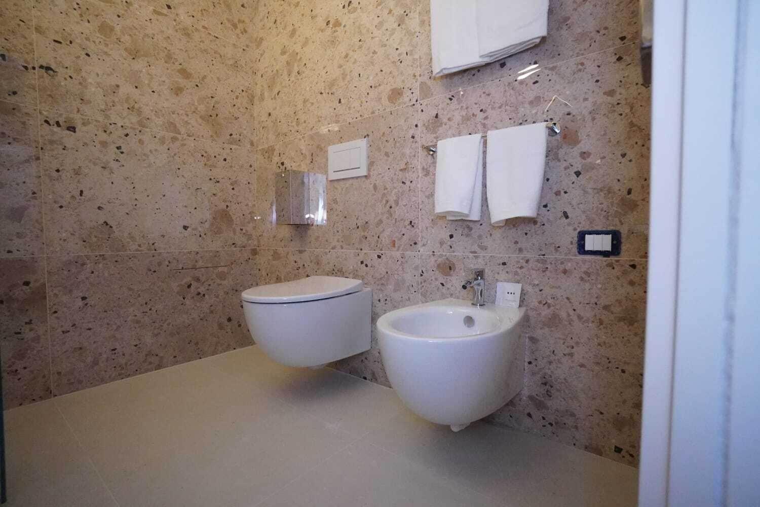 Equipamiento de Habitación UNAHOTELS La Martella