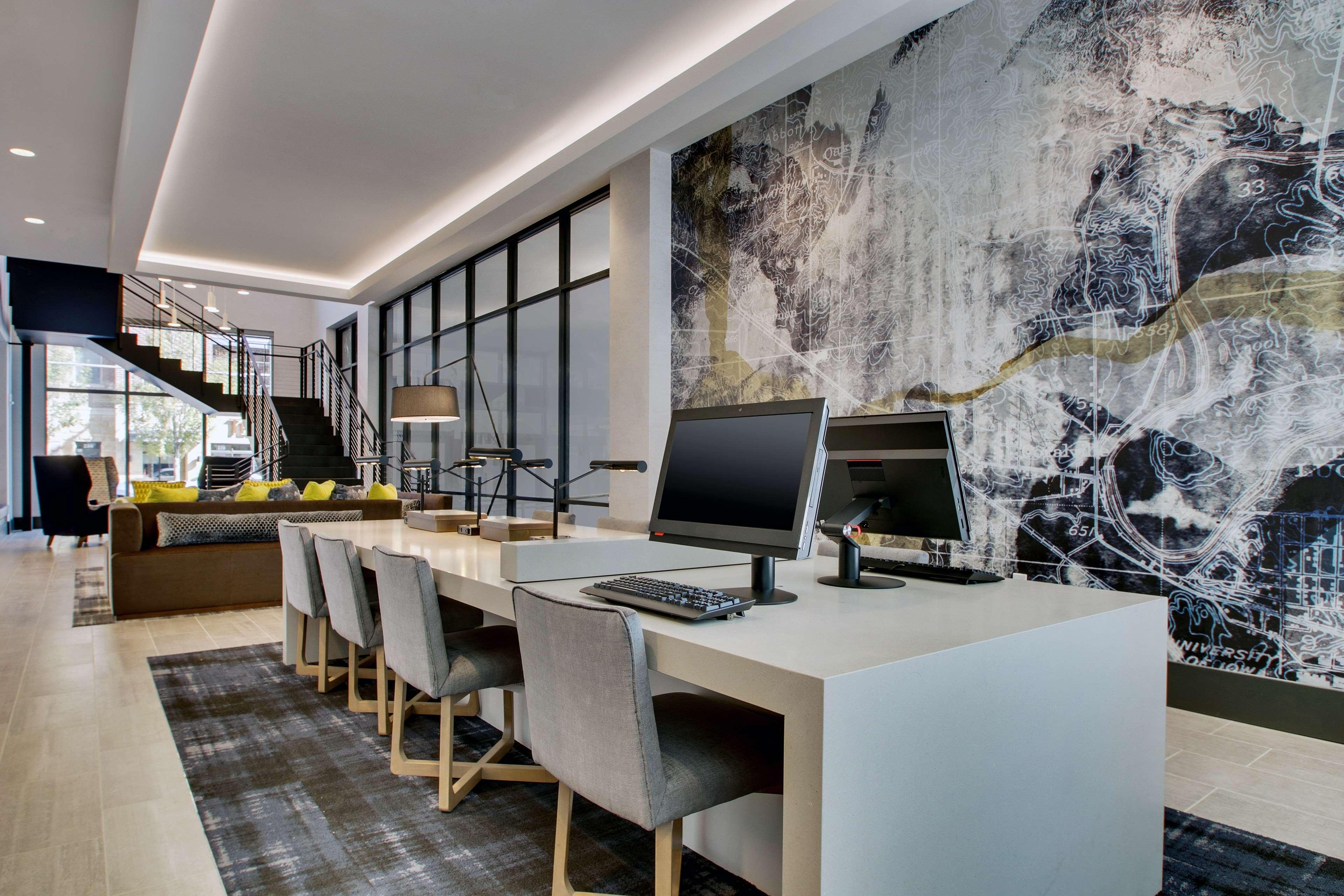 Vista Lobby Hyatt Place Iowa City Downtown