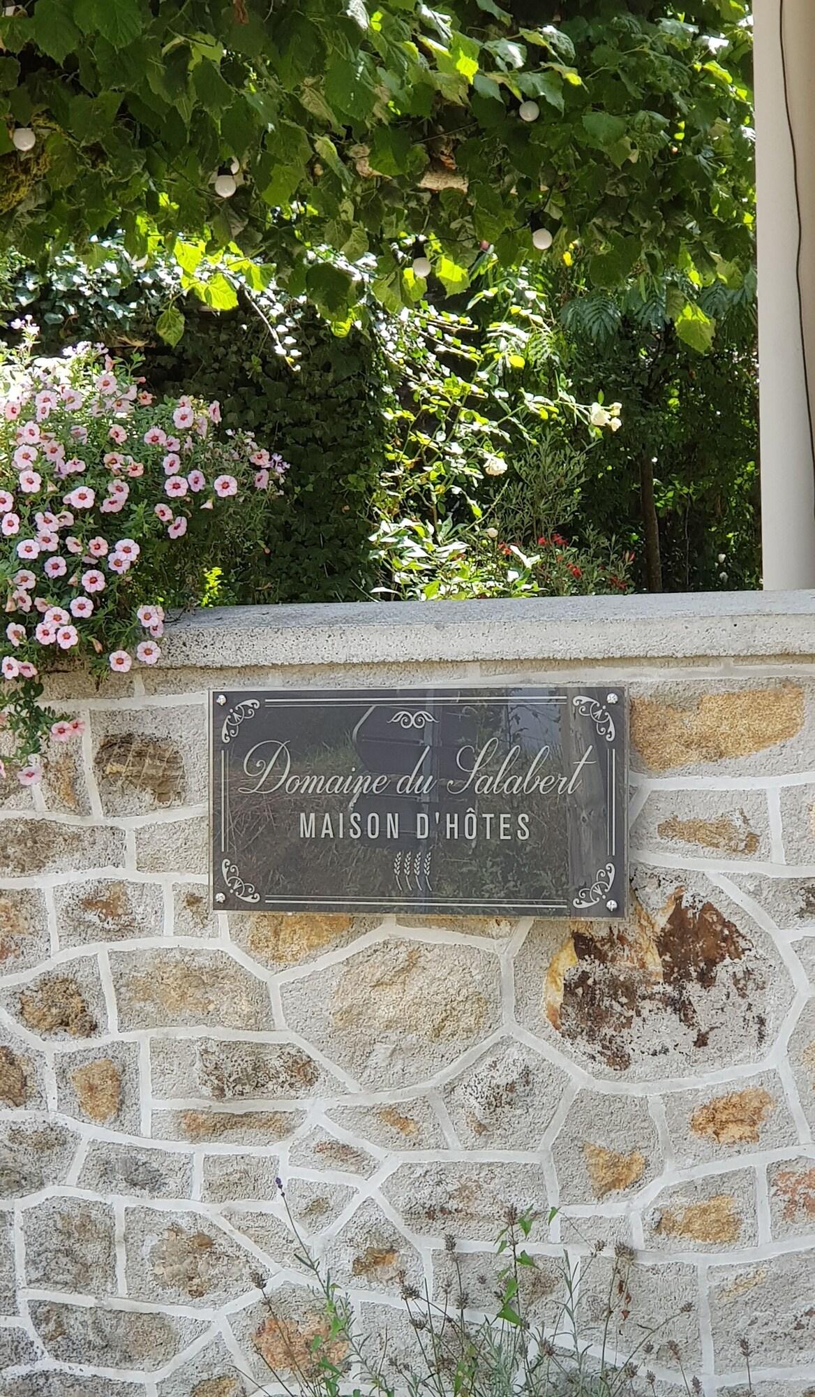 Varios Domaine du Salabert