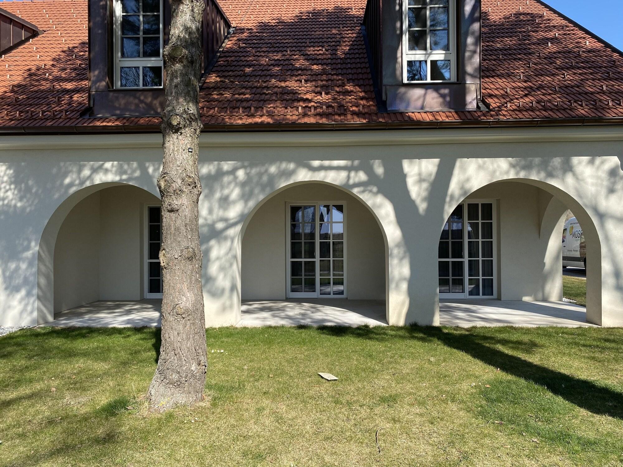 Vista Exterior Hotel Spitzerberg by bsmart