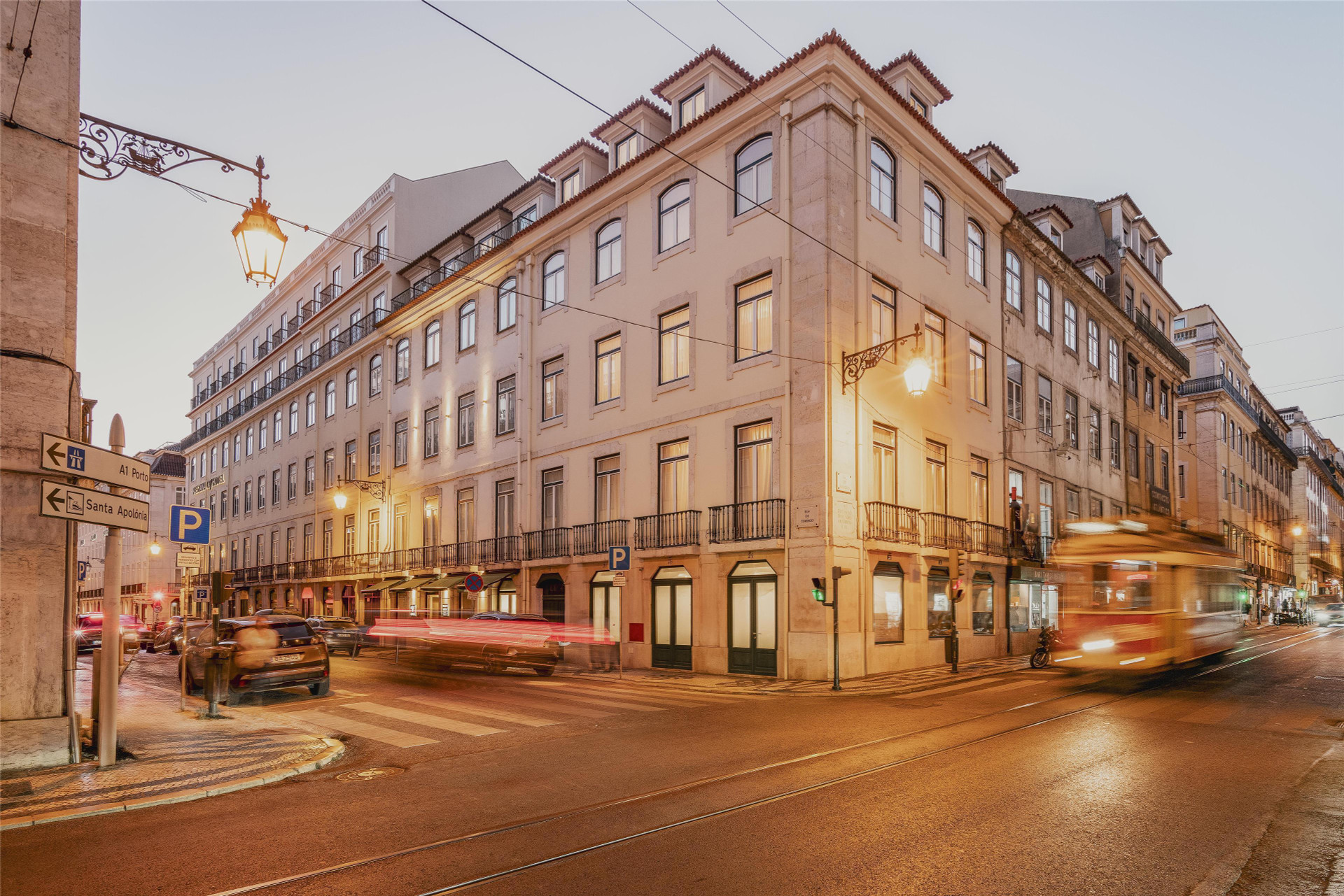 Vista Exterior Hotel Vincci Baixa