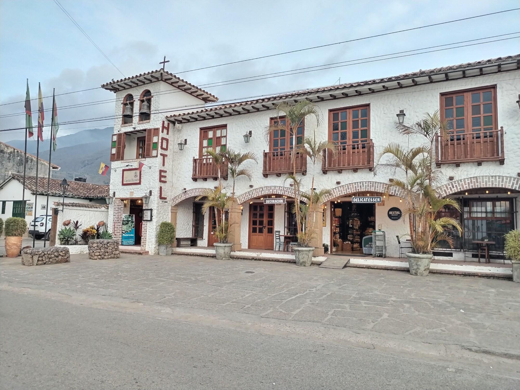 Vista Exterior Hotel Capitán Ricaurte