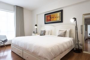 Alquiler Vacacional - ️FOODIES Location️Smartlock I 1400 SQFT I Balcony I Netflix