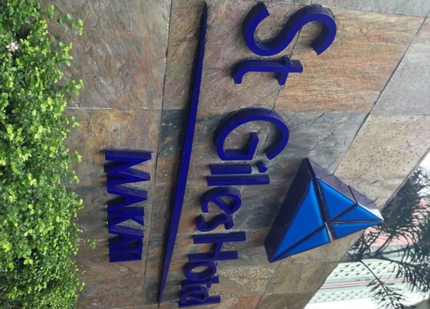 Vista Exterior St Giles Makati