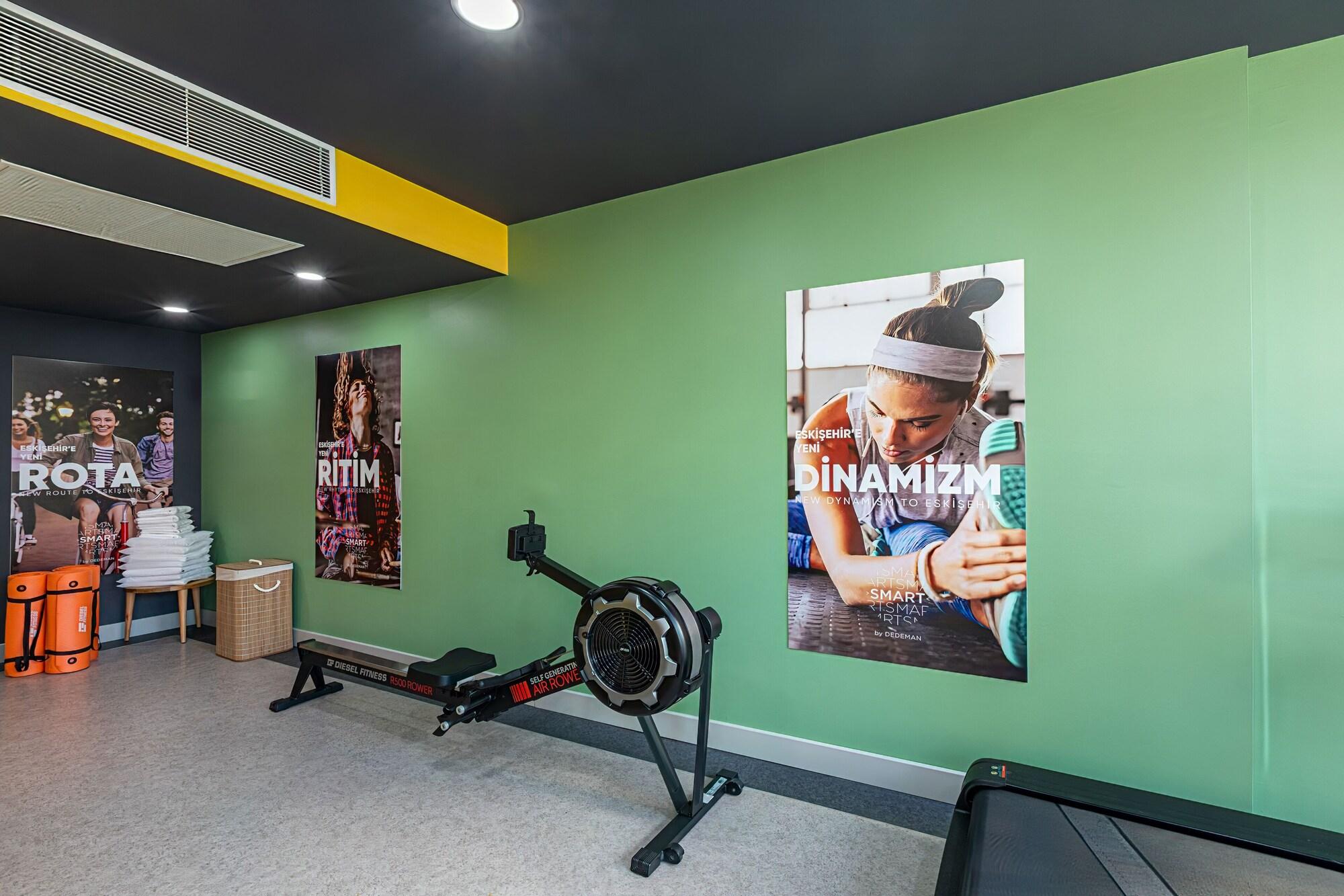 Gimnasio Smart by Dedeman Eskisehir