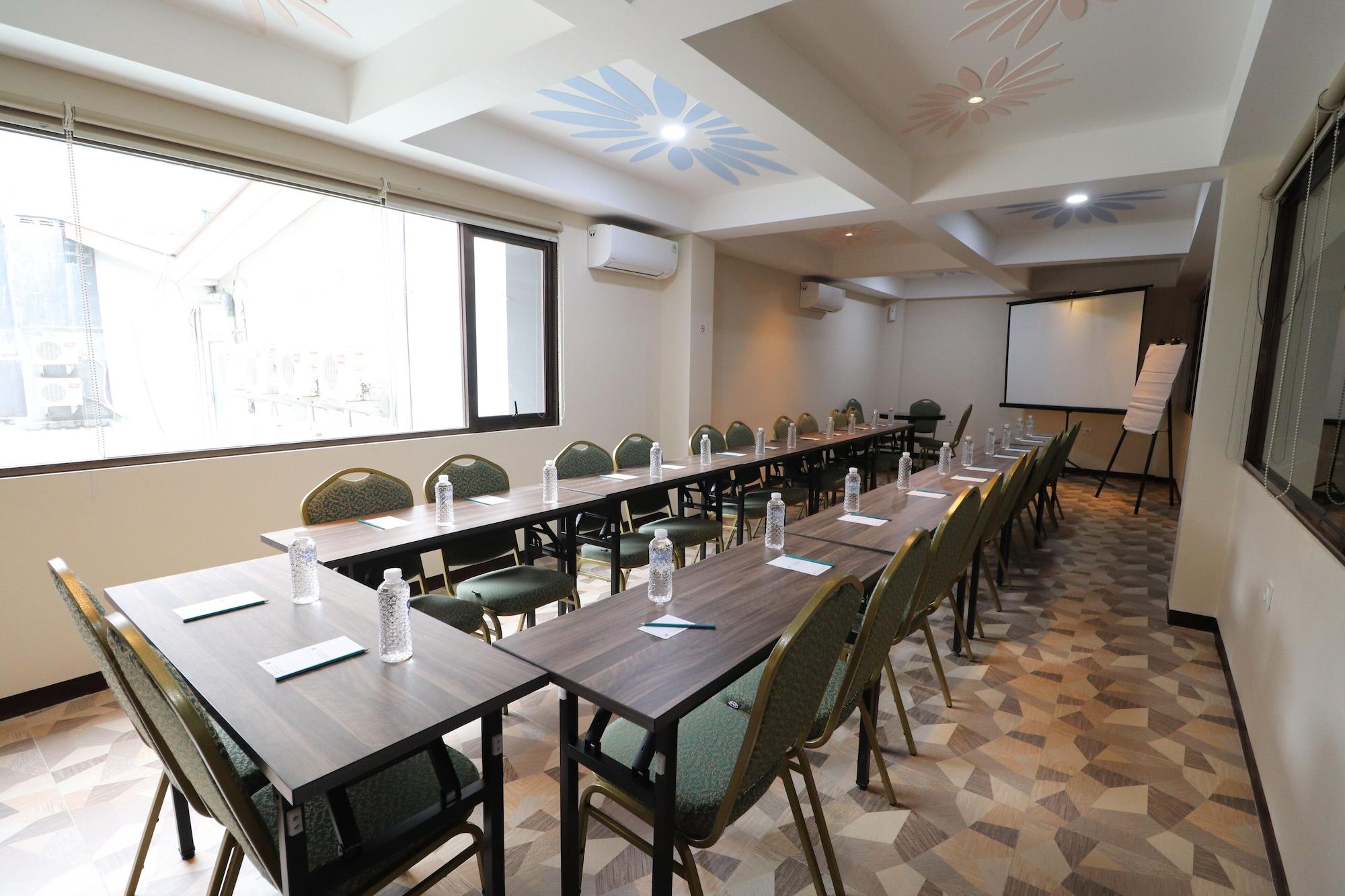 Sala de Reuniones Mine Home Hotel by Sovia