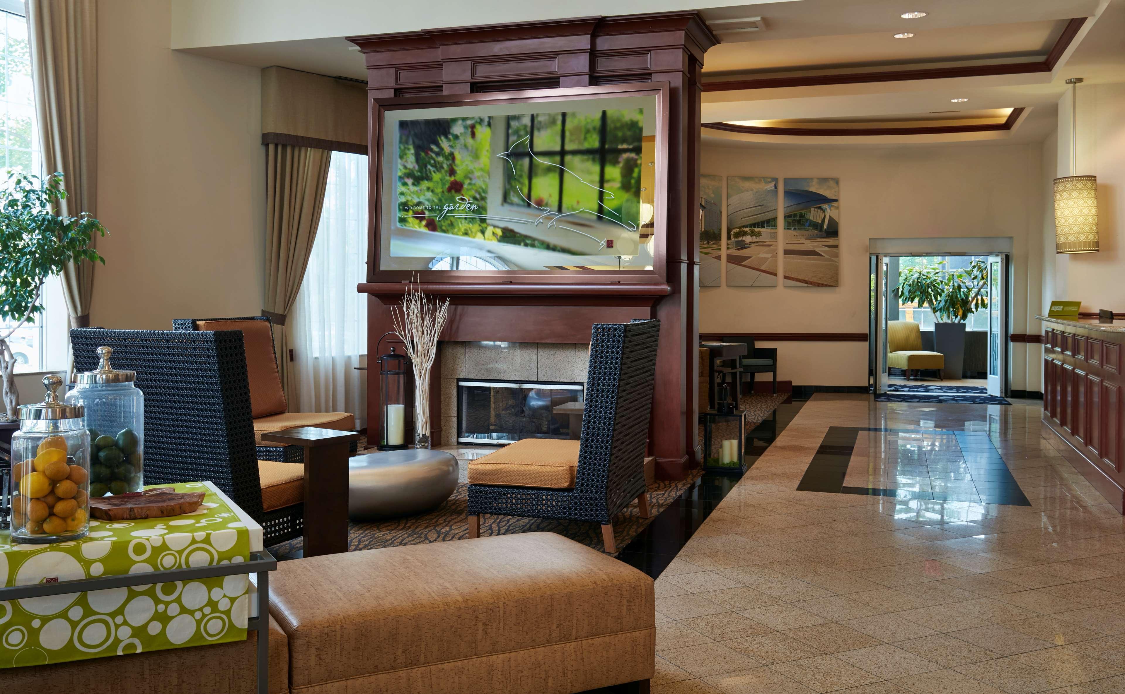 Vista Lobby Hilton Garden Inn Charlotte Uptown