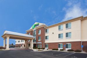 Alojamiento - Holiday Inn Express and Suites Cincinnati Blue Ash