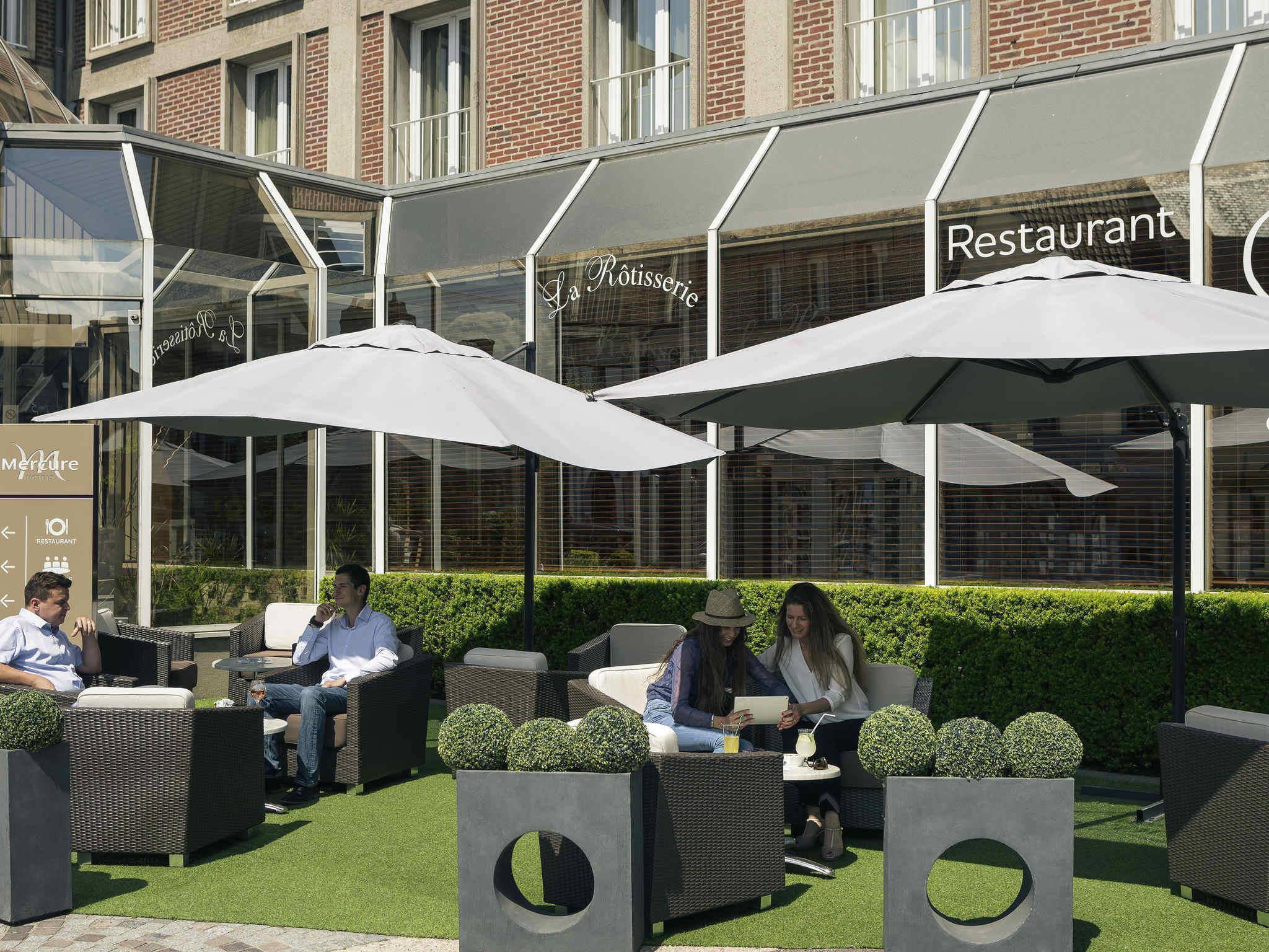 Bar/Salón Hôtel Mercure Abbeville Centre - Porte de La Baie de Somme