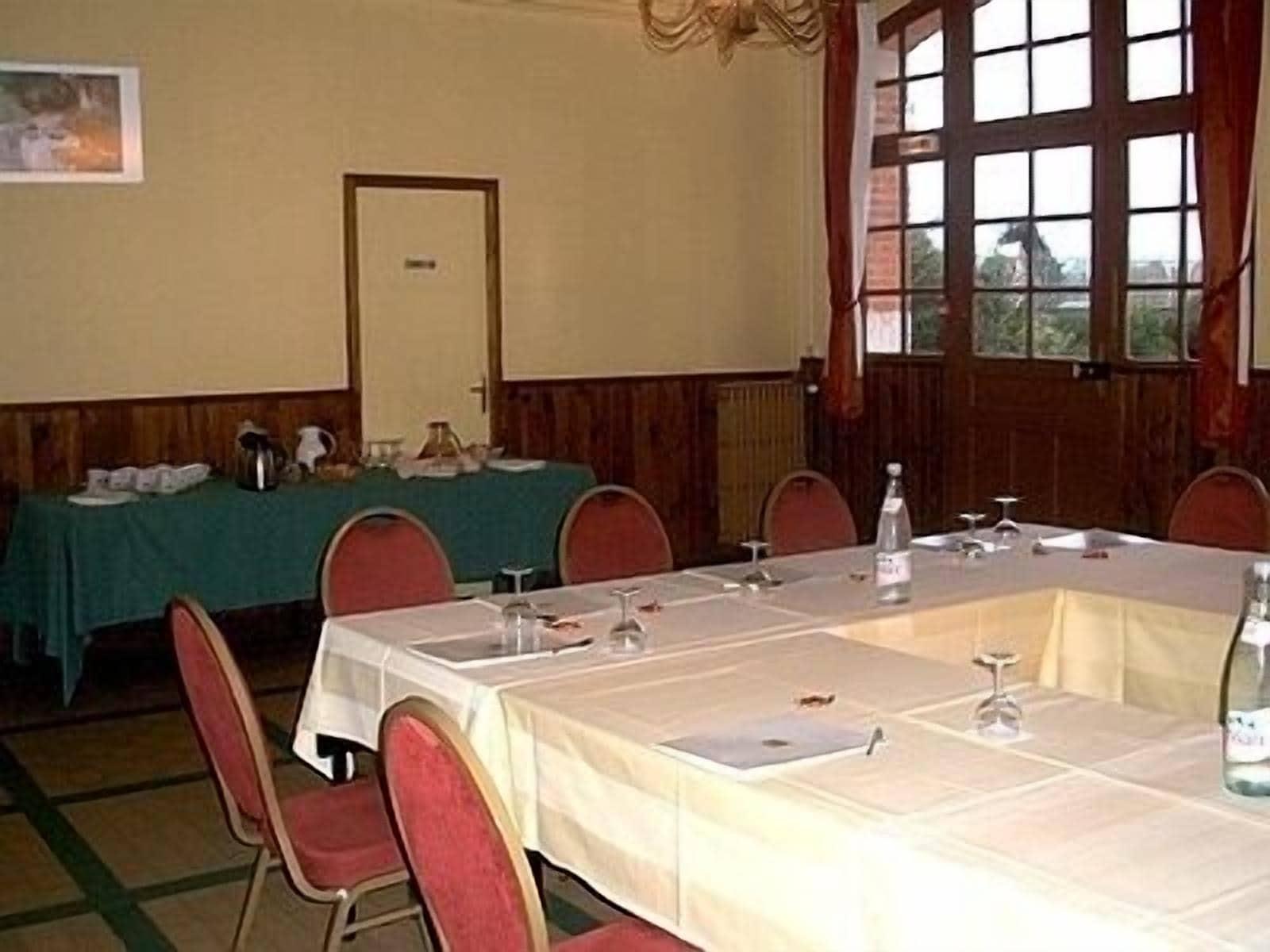 Sala de Reuniones Hotel La Villa des Bordes