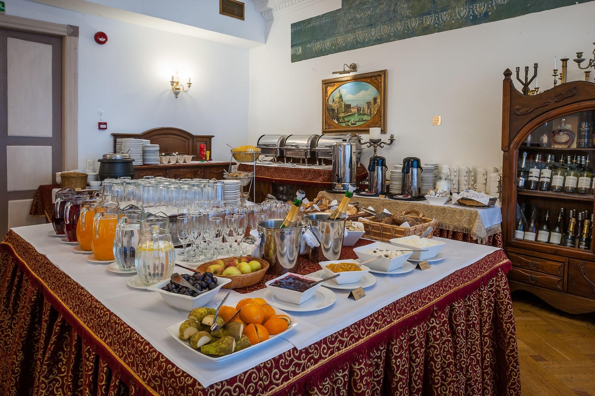 Restaurant St. Olav Hotel