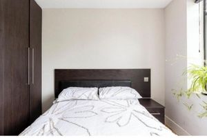 Alquiler Vacacional - Elegant London Escape — 2BR Apartment with Breakfast & Daily Cleaning