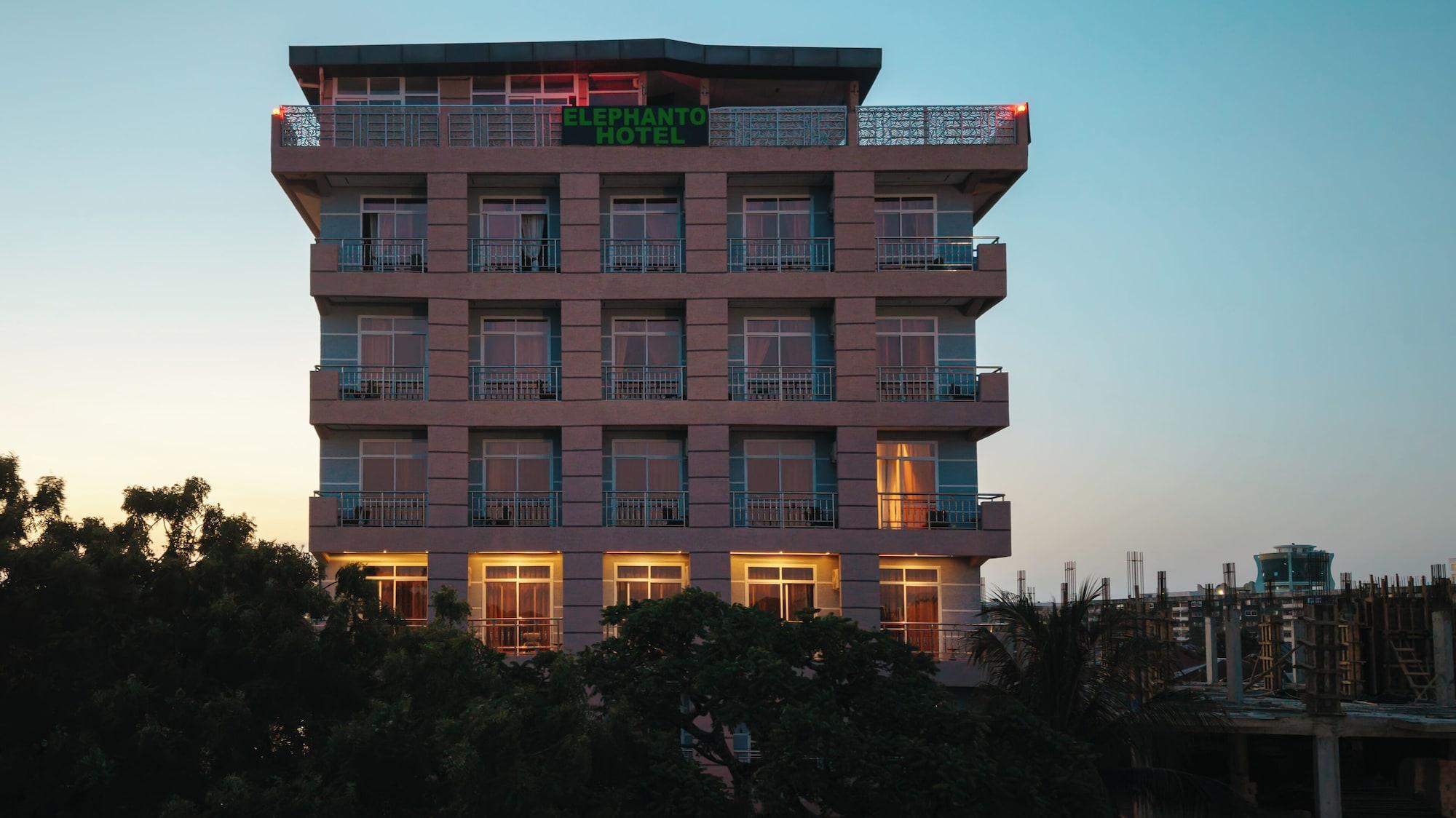Vista Exterior Elephantohotel