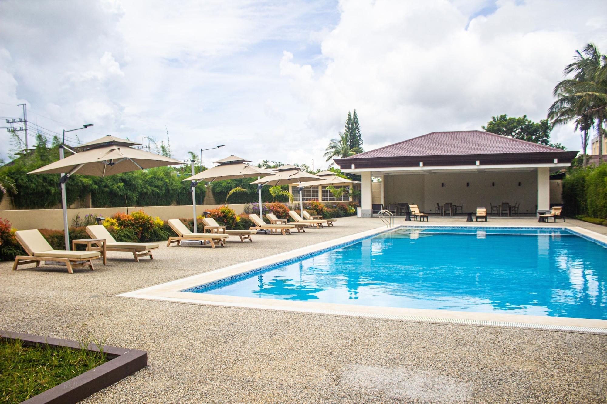 Vista Piscina Hotel Casiana & Events Center Managed by HII