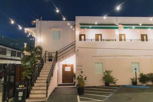 Alojamiento - Room 6: Affordable Cool in Santurce Arts Area