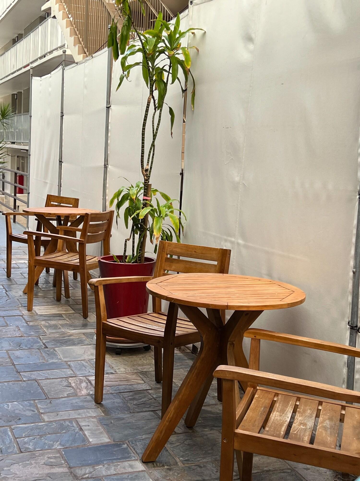Varios Stay Hotel Waikiki