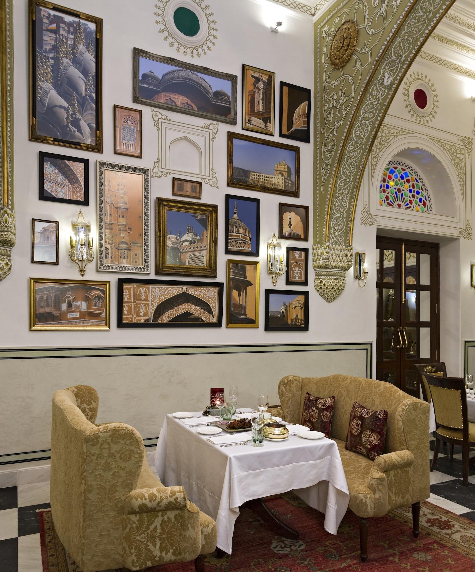Vista Lobby Samode Haveli