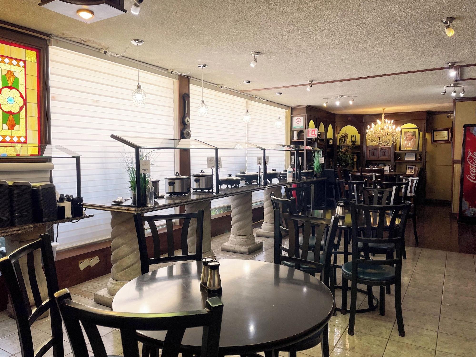 Restaurant Autel Rio Inn Luxury Inns