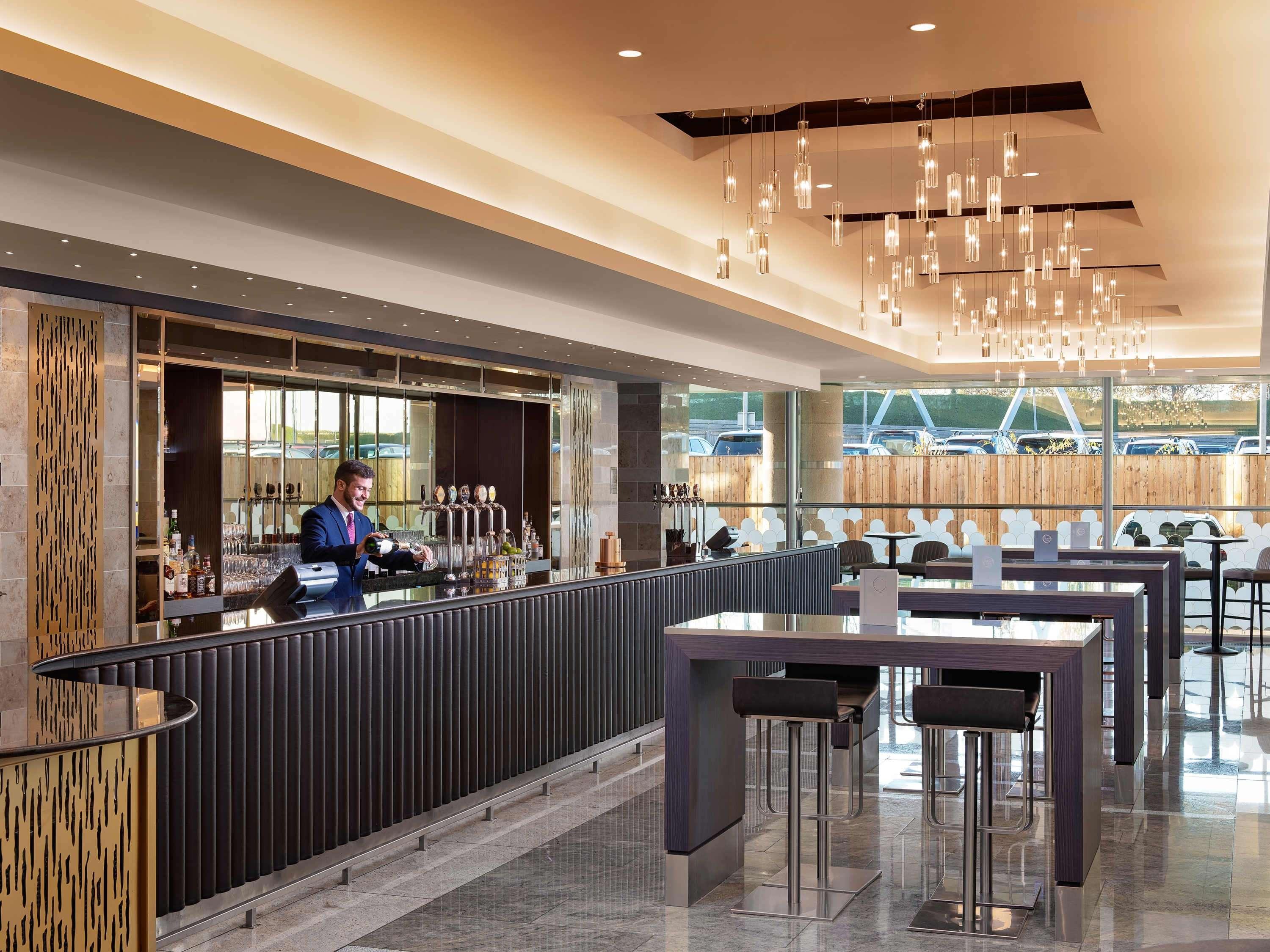 Bar/Salón Sofitel London Heathrow