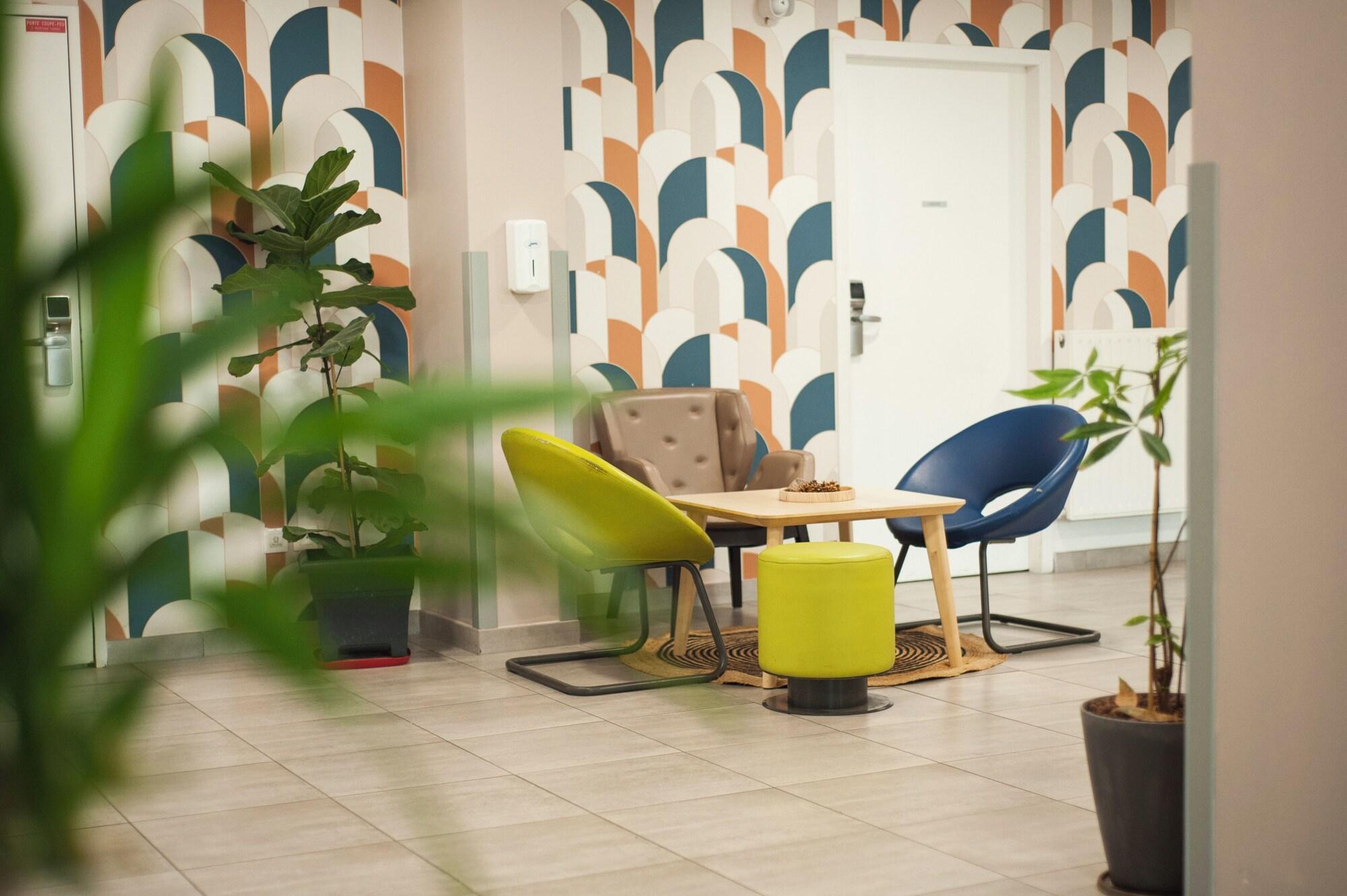 Vista Lobby Moov'Appart Hotel Clichy