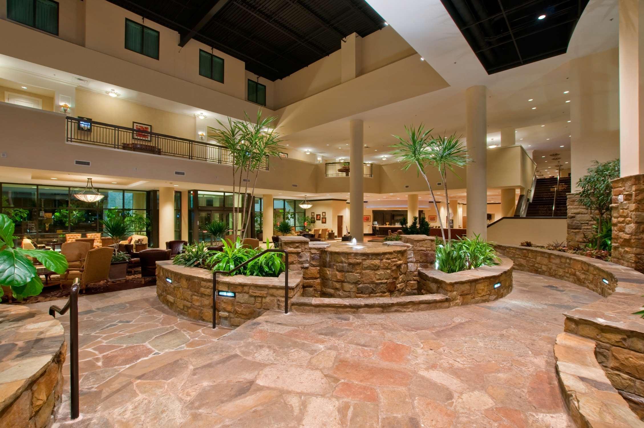 Vista Lobby Embassy Suites San Antonio Riverwalk-Downtown