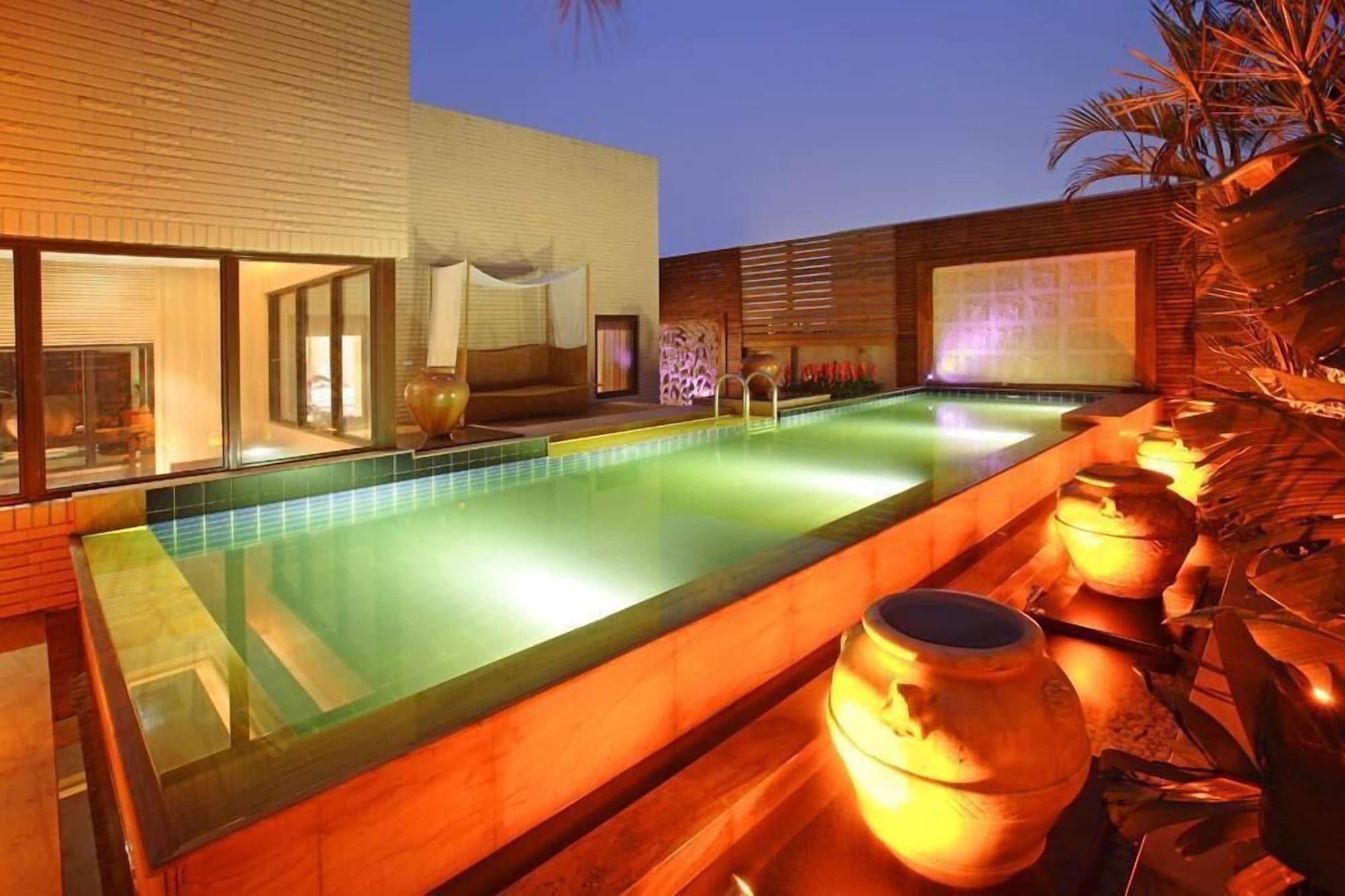 Vista Piscina Amain Boutique Motel Tucheng