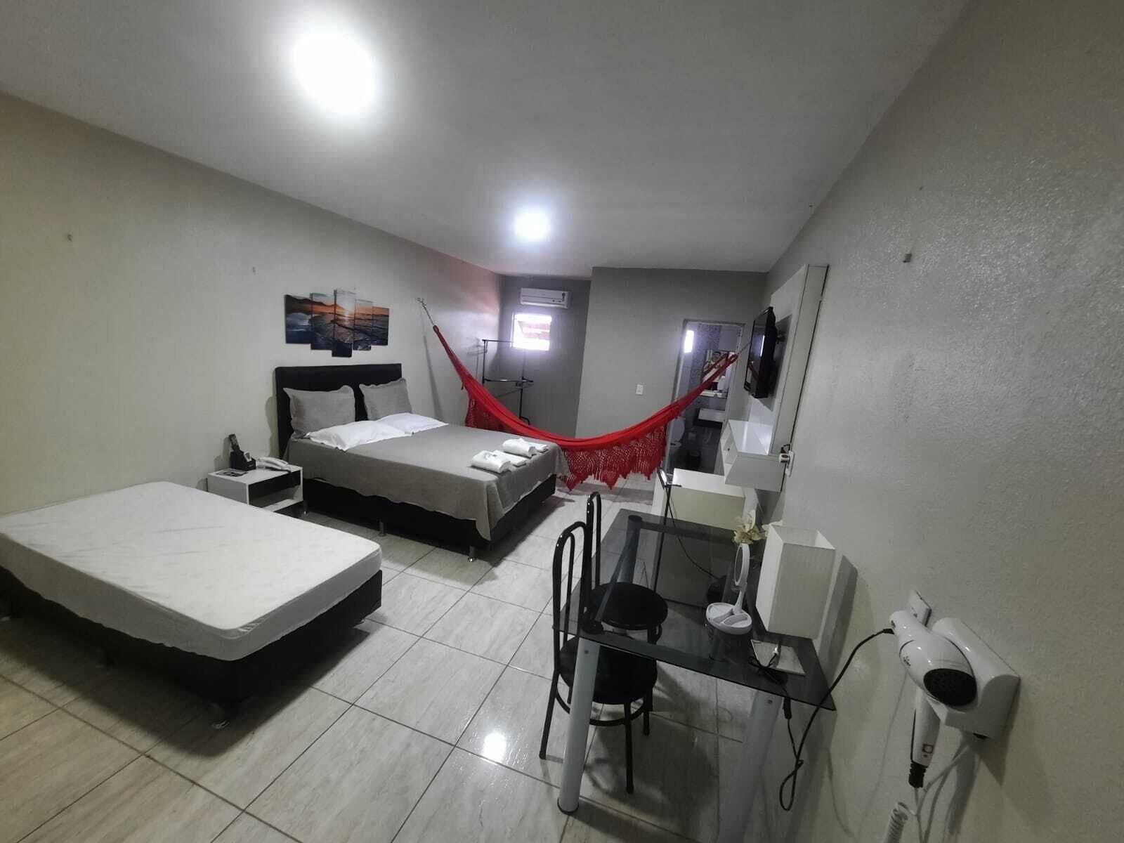 Habitación Confiance Hotel