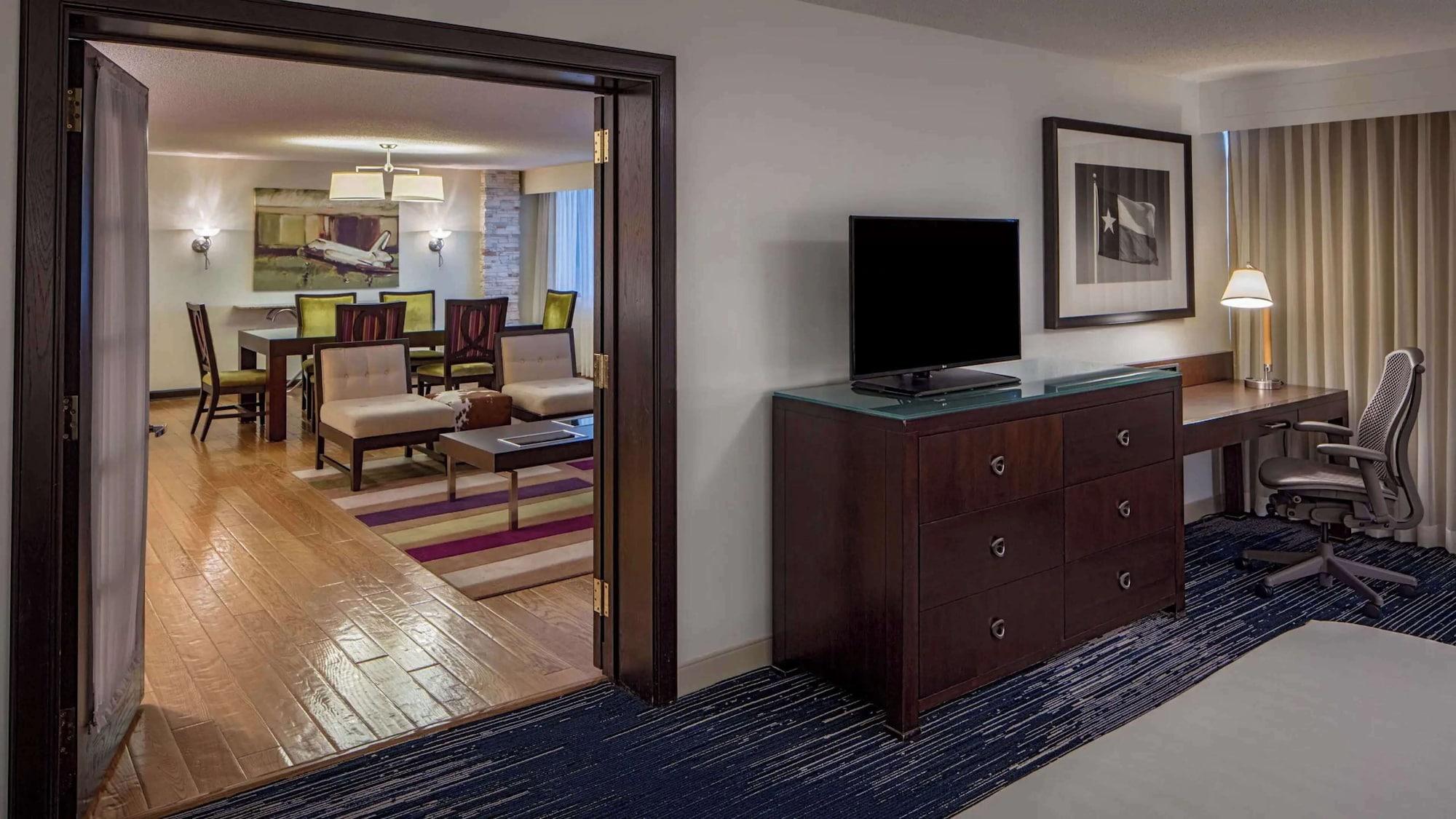 Habitación Sonesta Hotel Houston IAH Airport