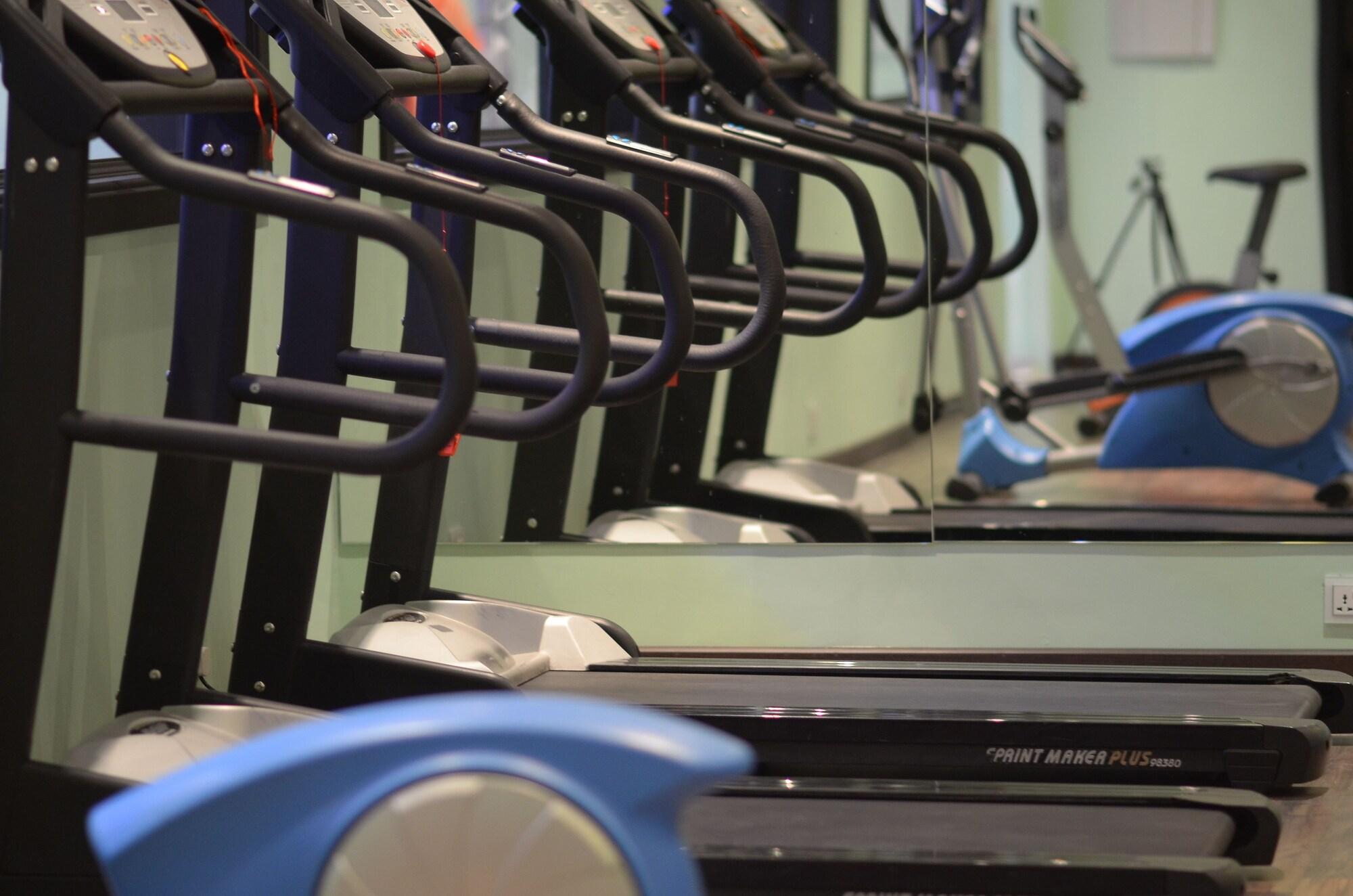 Gimnasio RAND by Wandalus