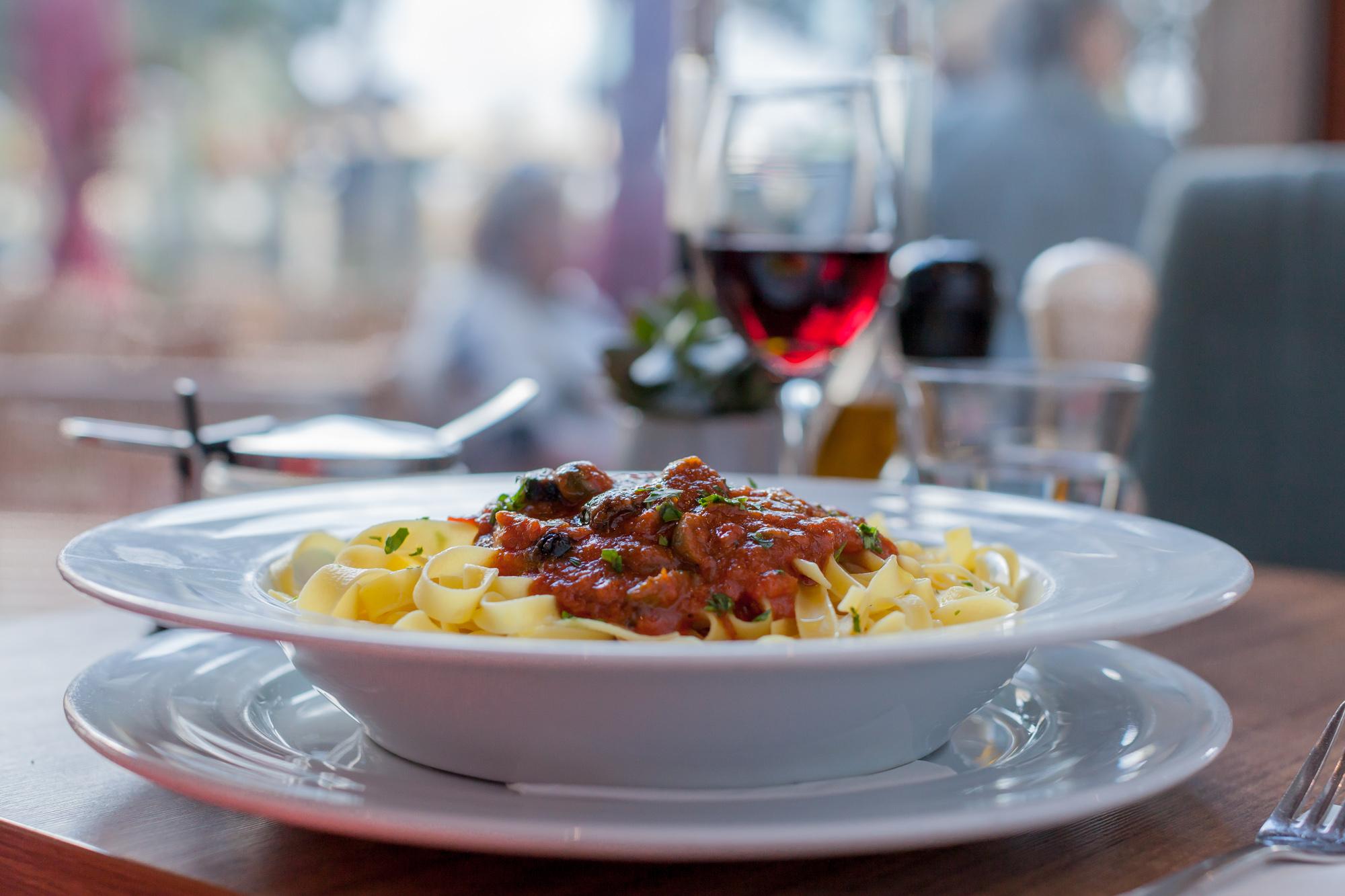 Restaurant Plaza Regency Hotels