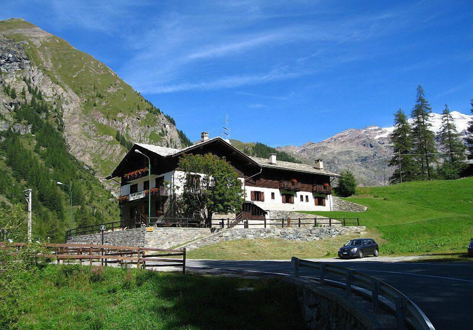 Vista Exterior Hotel Lysjoch