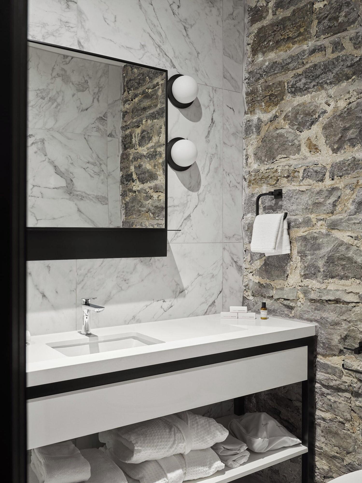 Equipamiento de Habitación Le Petit Hôtel Vieux-Montréal | Notre-Dame