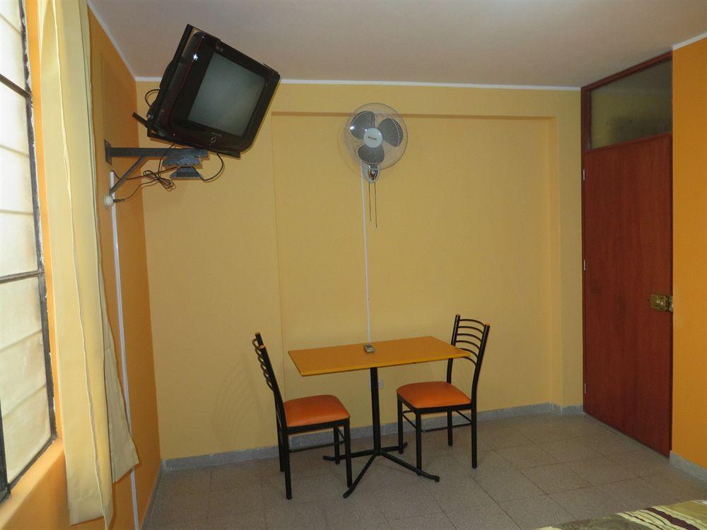 Set de Habitación Kurmi Hostel Lima Airport