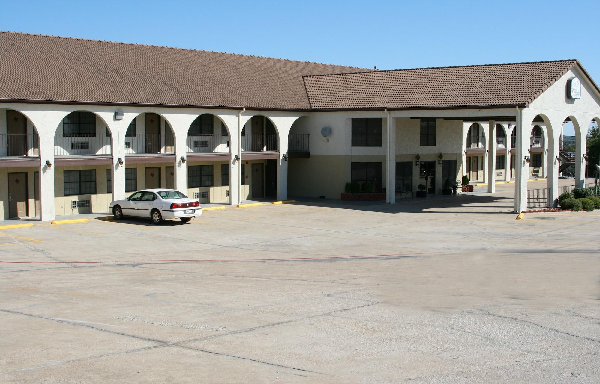 Comodidades del Alojamiento Weatherford Heritage Inn