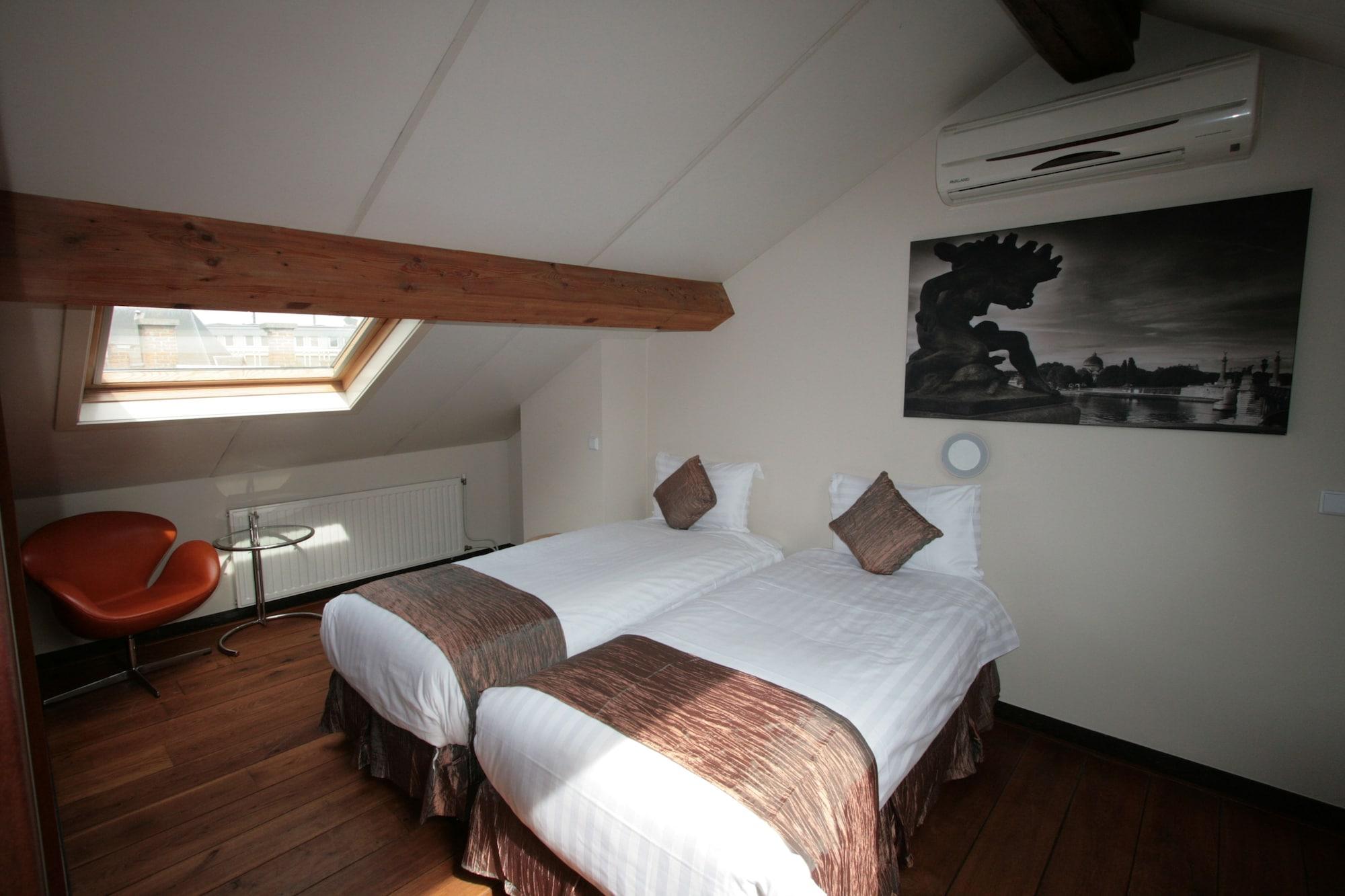 Set de Habitación Amosa Liège City Centre Apart Regence 10