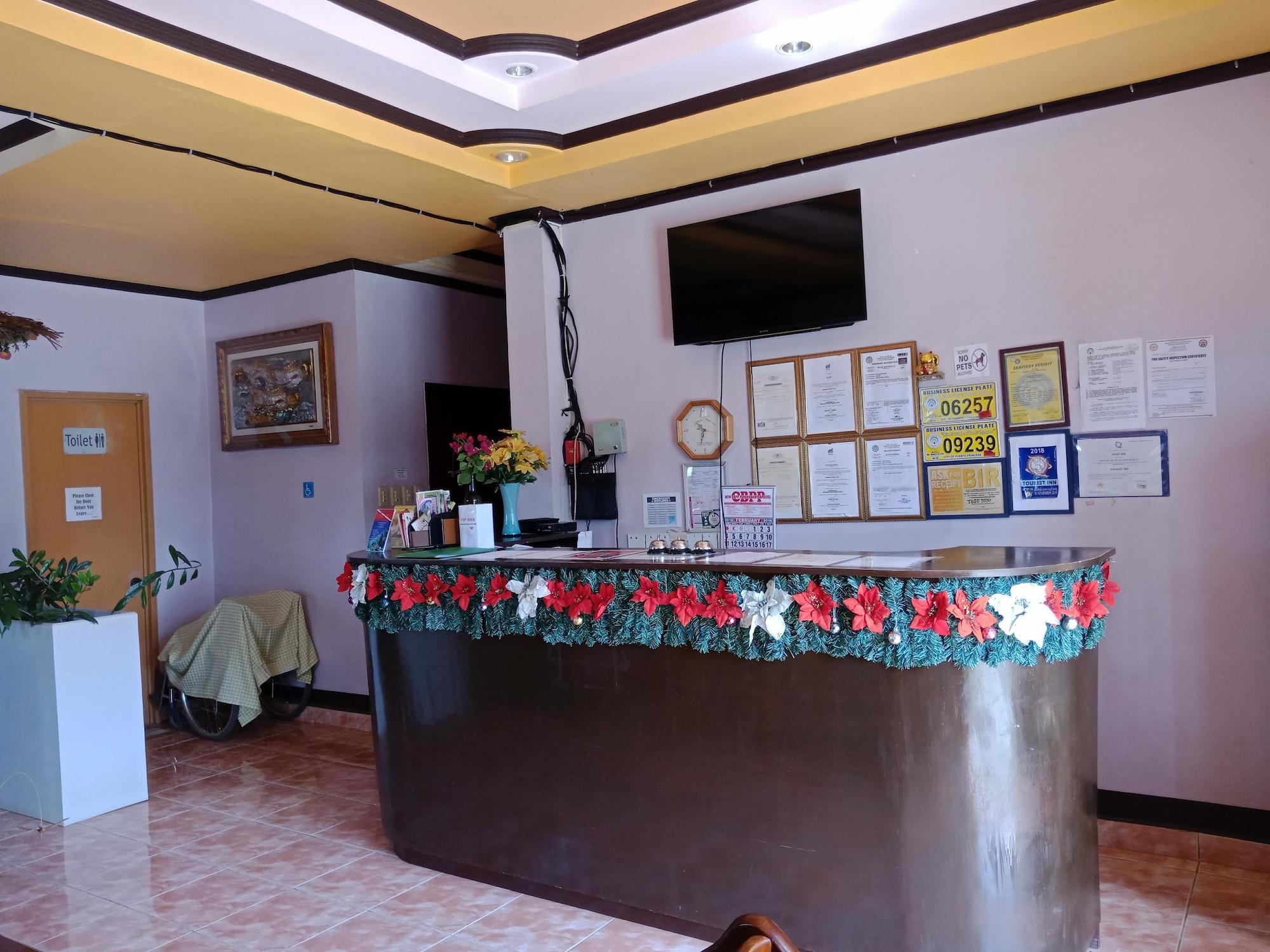 Vista Lobby Tojo Inn