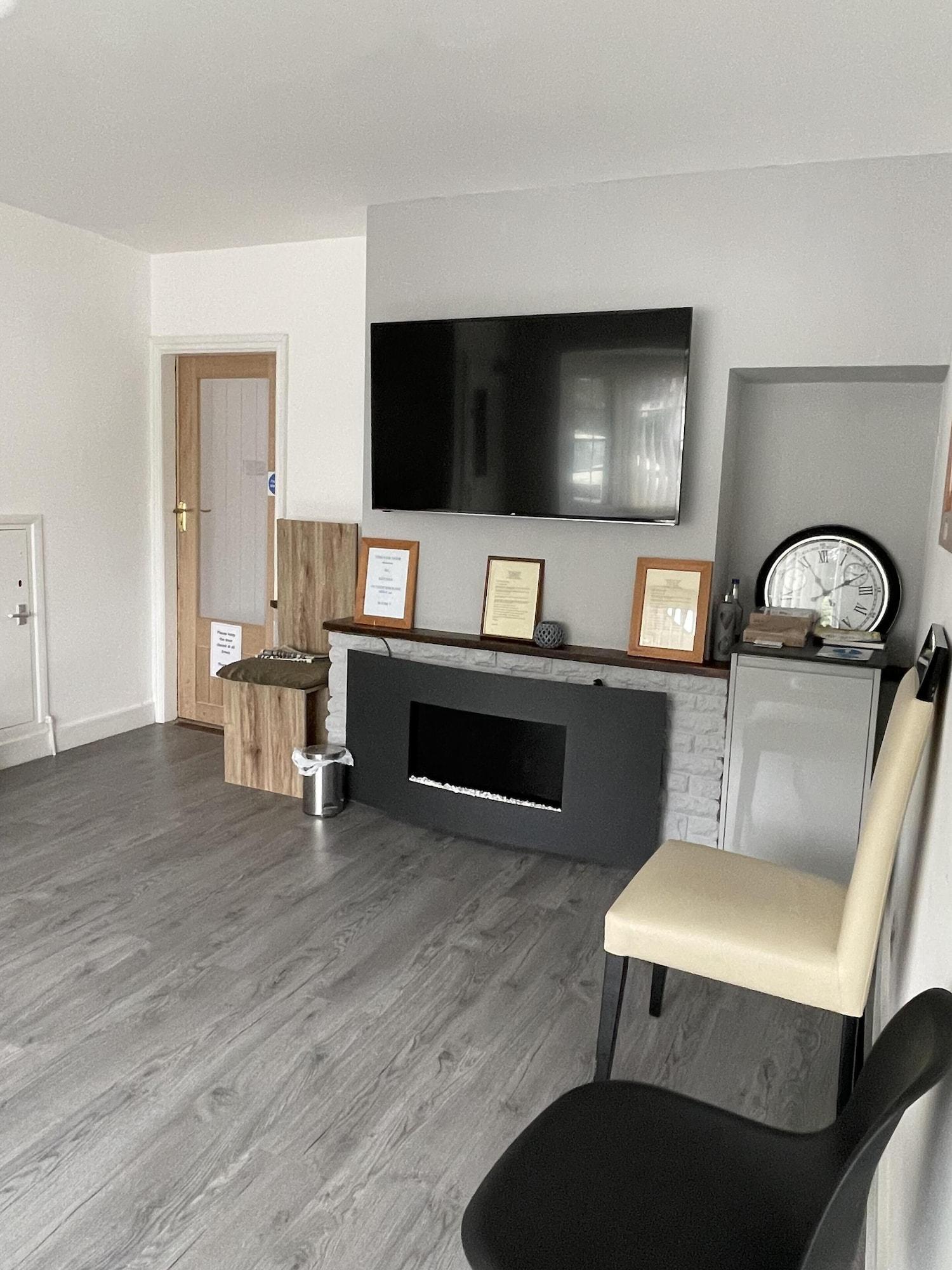 Vista Lobby Cranmore Guest House