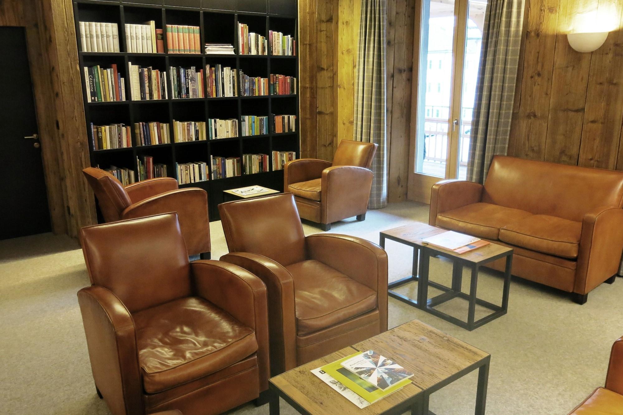 Bar/Salón Pensiun Aldier