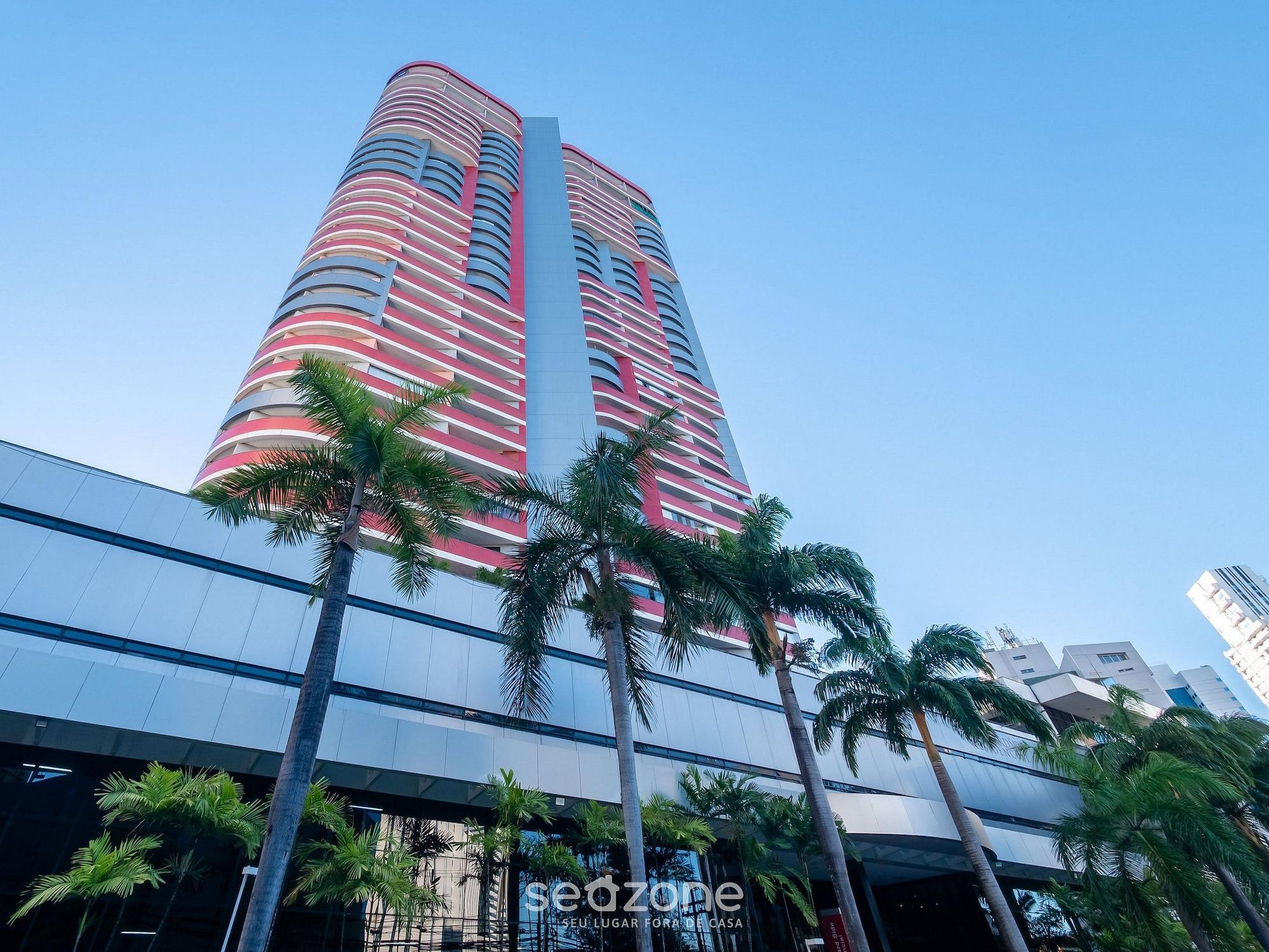 Vista Exterior Units at Salvador Boulevard Hotel - Msbs